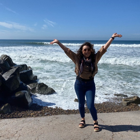 ABOUT ME 🌈⭐️ - Picture 9 of 15